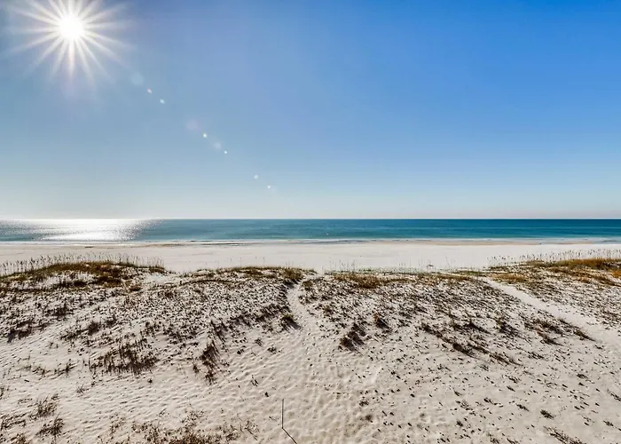 Holiday home Luxurious Gulf-front W Direct Access Close To Shops & Dining Gulf Shores